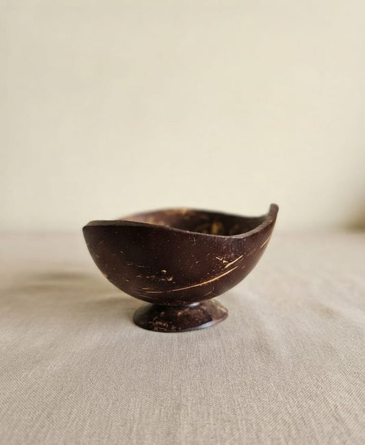 Leaf Bowl — Coconut Shell