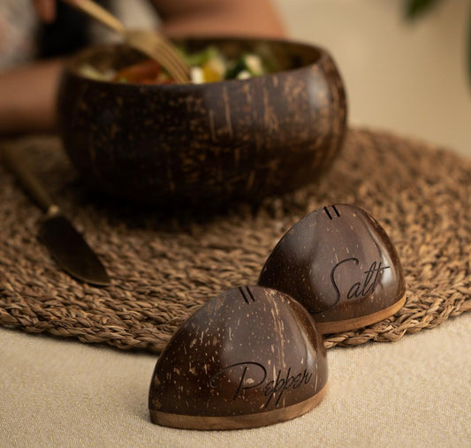 Salt & Pepper Shaker Set